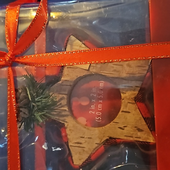 St. Nicholas Square Set of 3 Ornament Frames - Buffalo Plaid Heart, Tree, Star - Picture 4 of 6